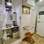 Apartamento Estudio Inteiro No Coracao De Santa Teresa!