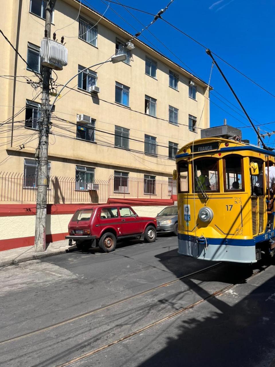 Estudio Inteiro No Coracao De Santa Teresa! *