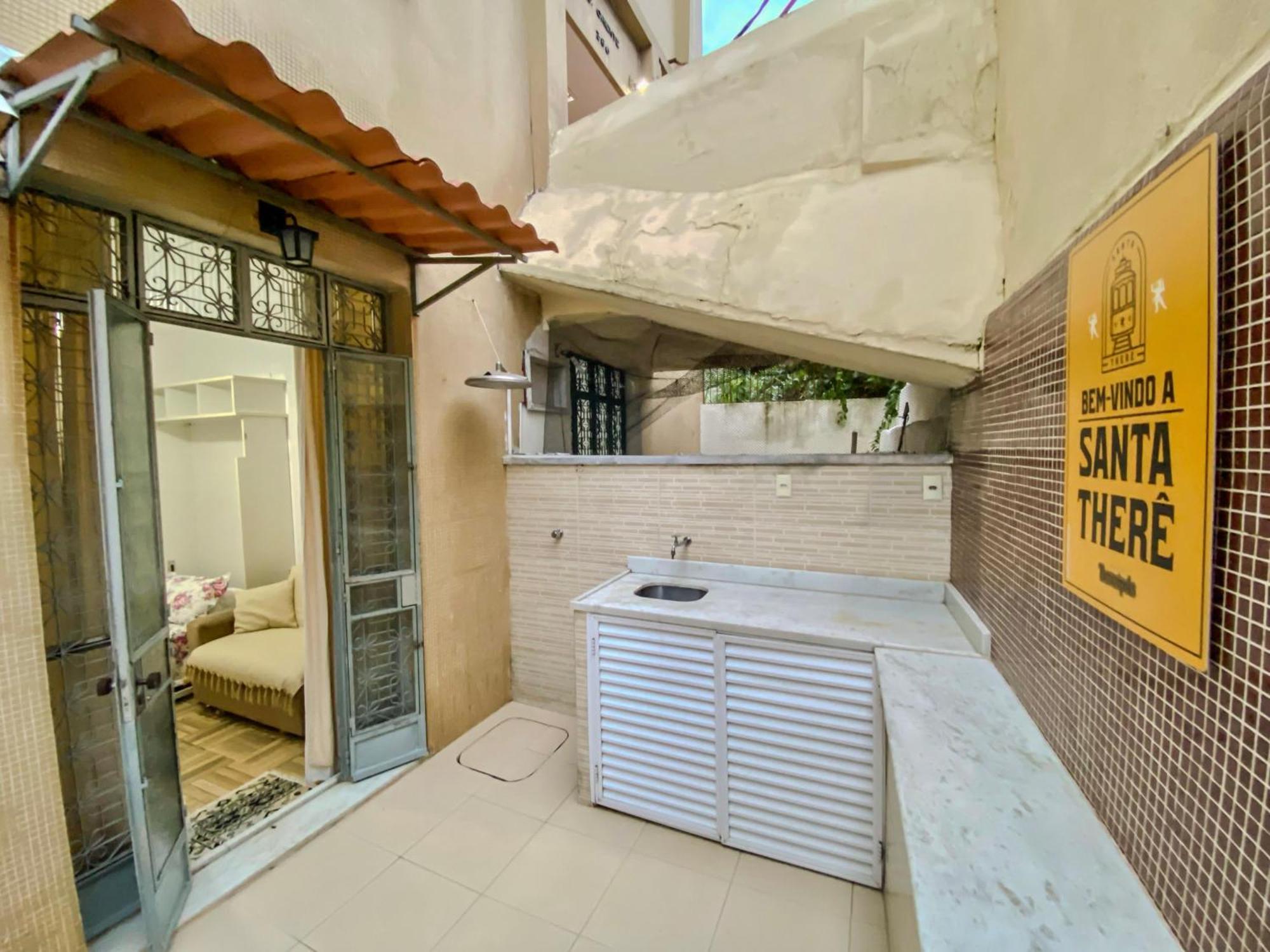 Apartamento Estudio Inteiro No Coracao De Santa Teresa!